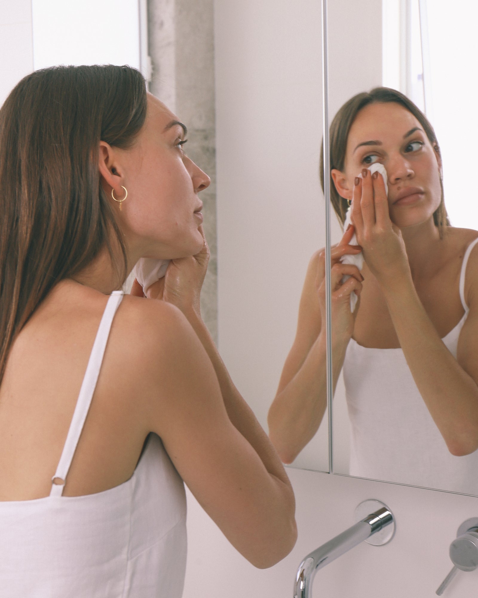 Flower Acid Cleanser